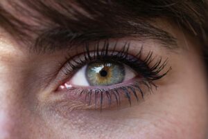 Symbolbild für Jin Shin Jyutsu Augen: Augenpartie einer Frau