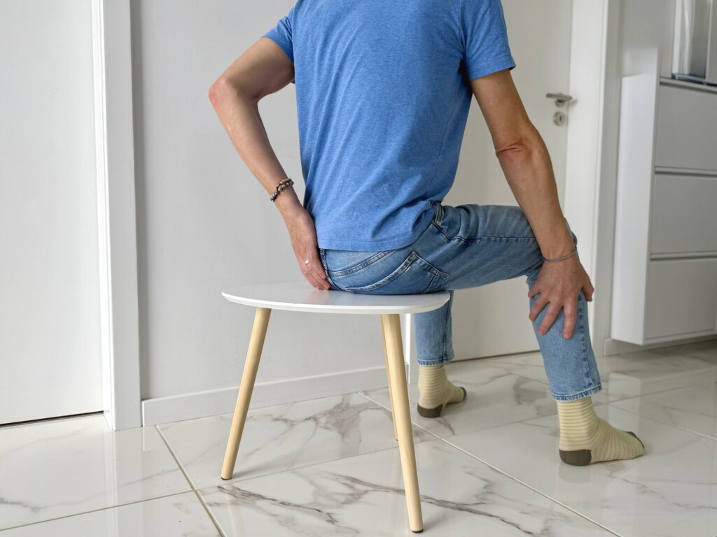 Mann beim Strömen seiner Prostata